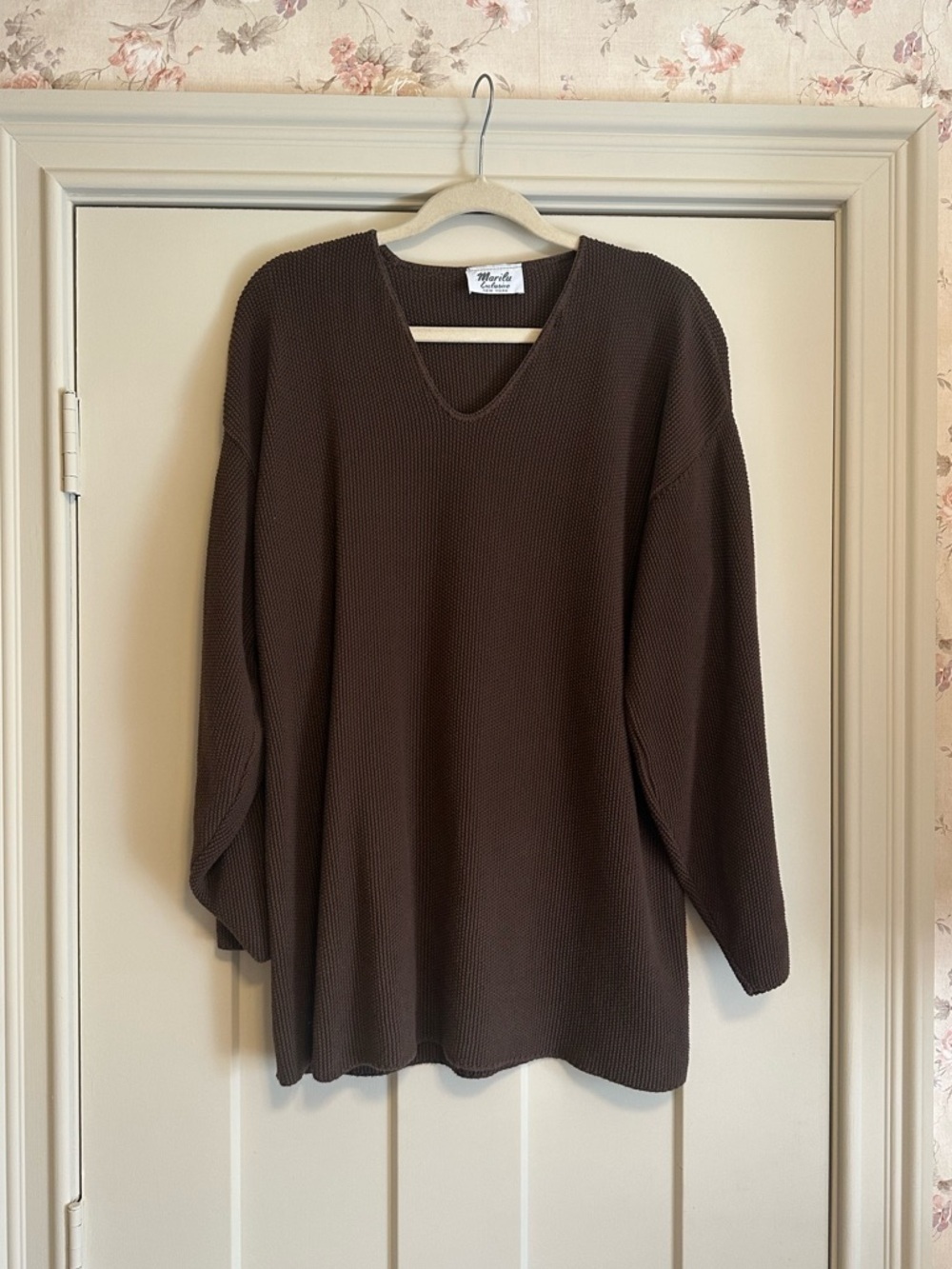 Vintage Marilu 90s Brown Cotton V-Neck Textured Knit Sweater–Oversized One Size